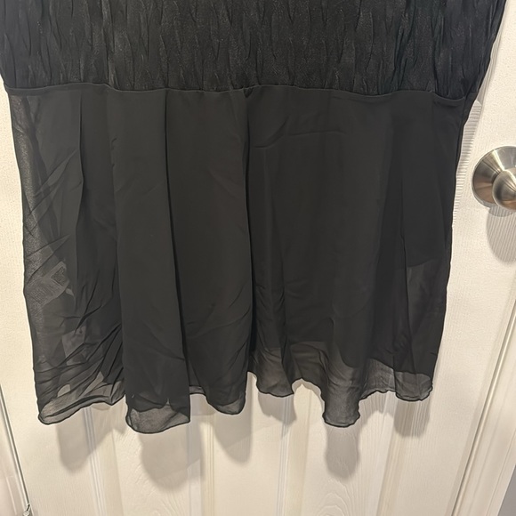 Shein black mermaid long dress. - Picture 3 of 6